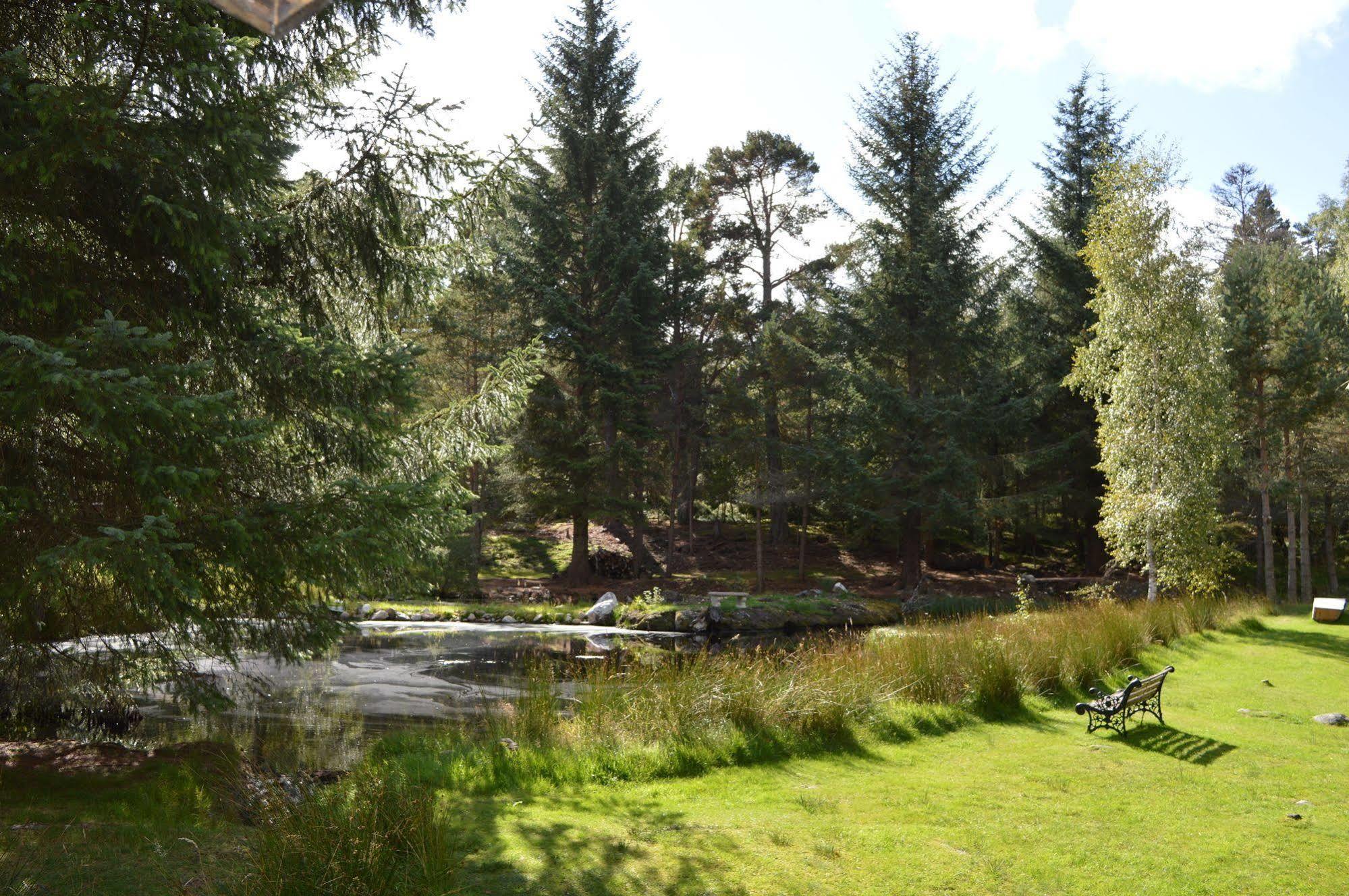 Fairwinds Hotel Carrbridge Buitenkant foto