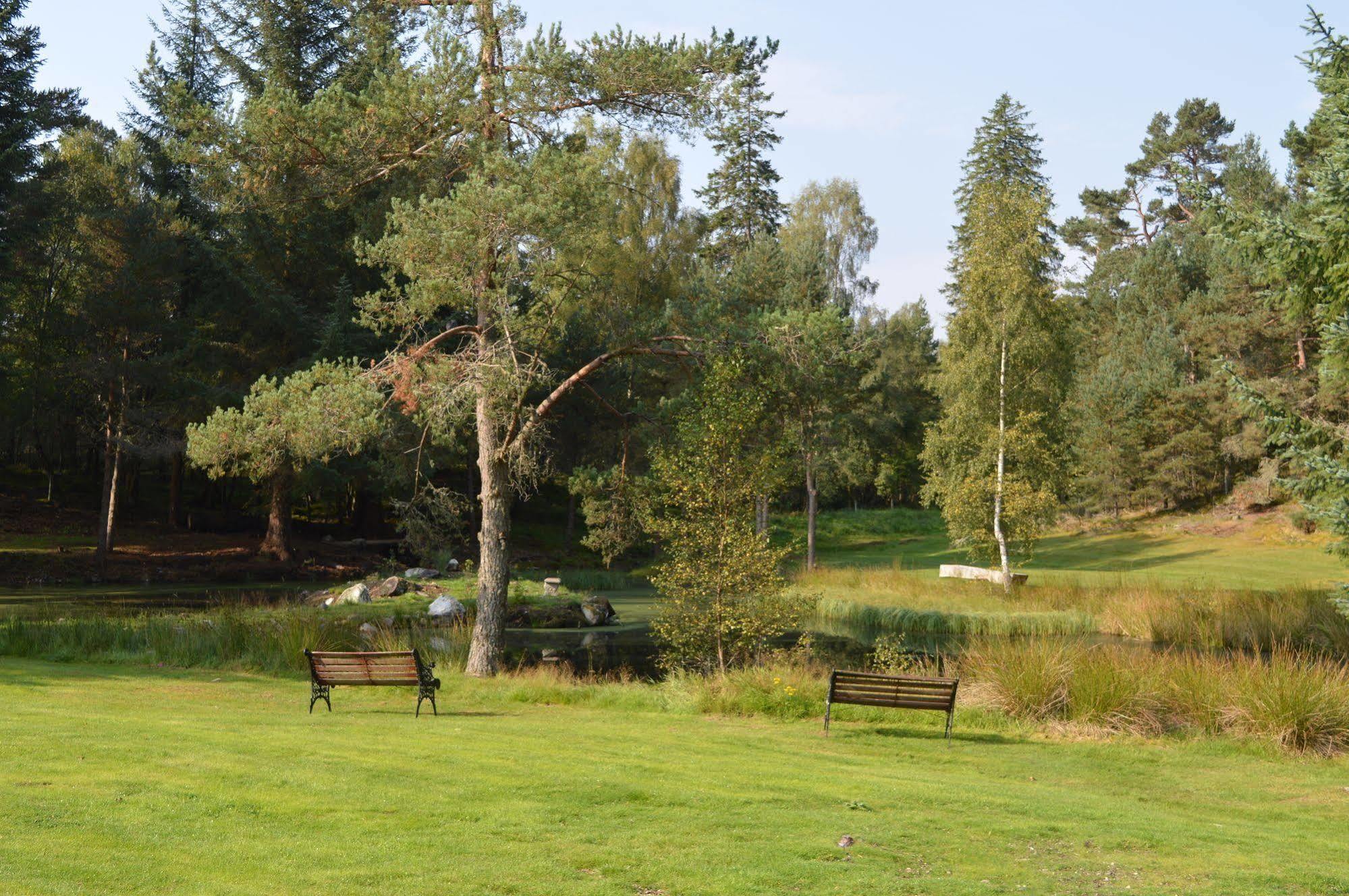 Fairwinds Hotel Carrbridge Buitenkant foto